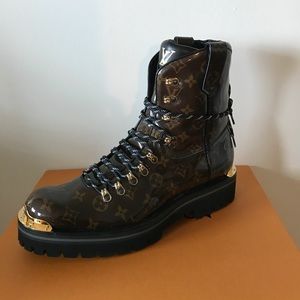 louis vuitton chukka boots